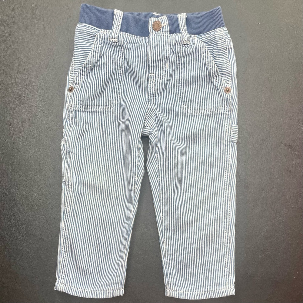 Blue and white nautical pants. Casual or dressy. Excellent used condition